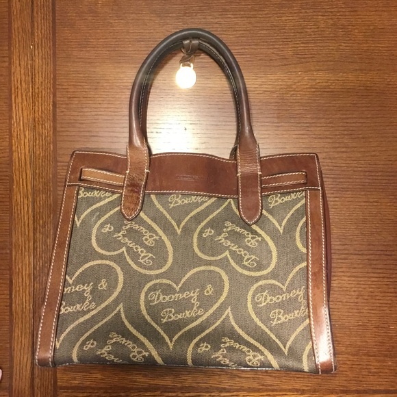 Dooney and Burke Vintage Brown Heart Purse. - Picture 3 of 6